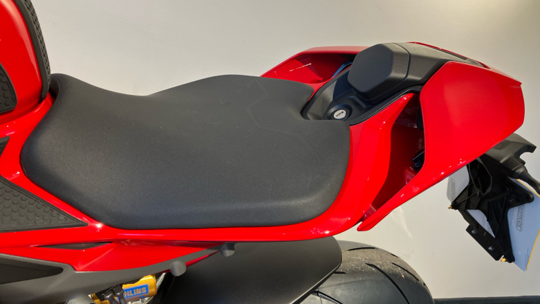 Ducati Streetfighter V4 S Red (25MY)